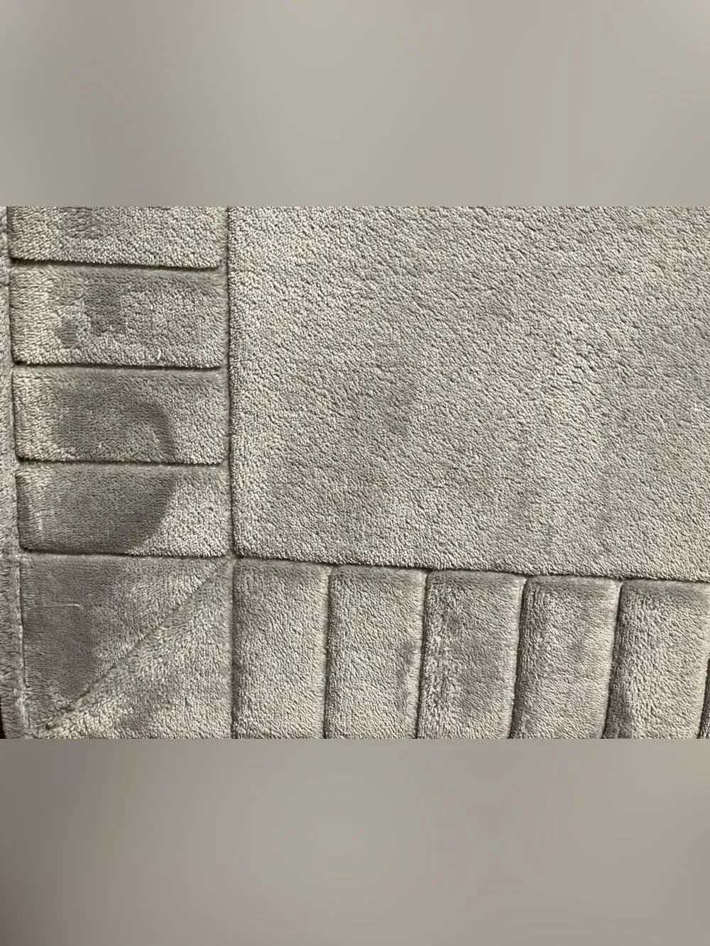 Large Gray Memory Foam Bathmat - Super Soft - (2 ft. X 3 ft.)